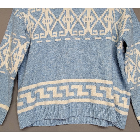 CeCe Sweater Womens Medium Blue White Turtleneck Aztec Knit Pullover Soft Cozy - Picture 5 of 12